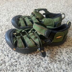 KEEN Kids Olive and Black Outdoor Sandals